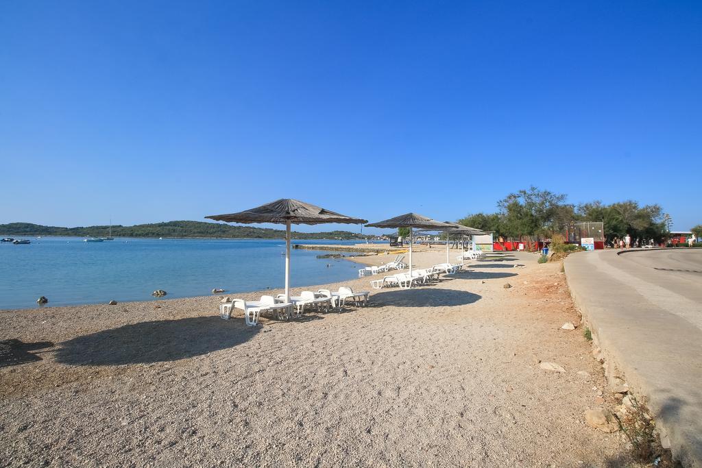 Apartment Ana Vodice Luaran gambar