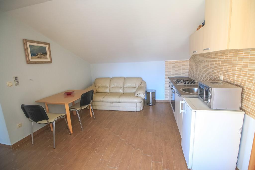 Apartment Ana Vodice Luaran gambar