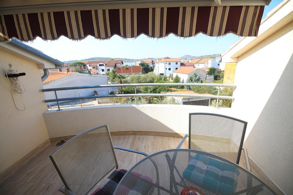 Apartment Ana Vodice Luaran gambar