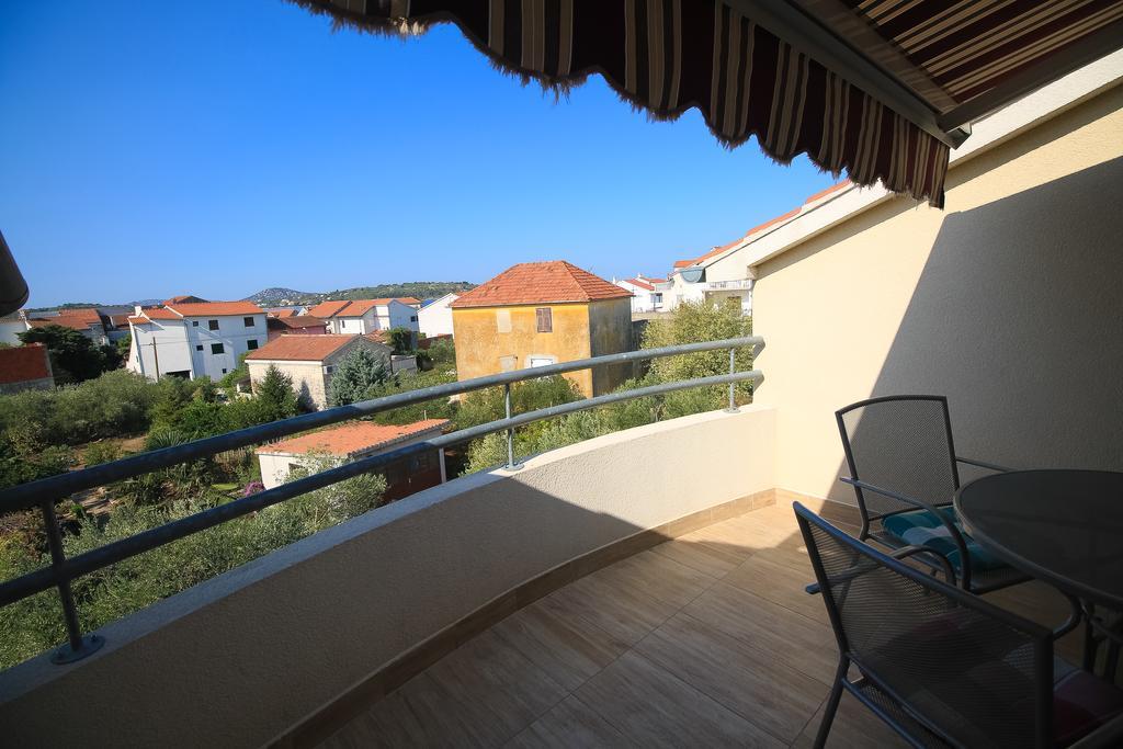 Apartment Ana Vodice Luaran gambar