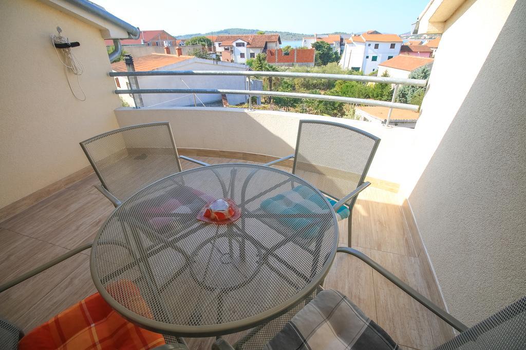 Apartment Ana Vodice Luaran gambar