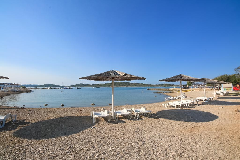 Apartment Ana Vodice Luaran gambar